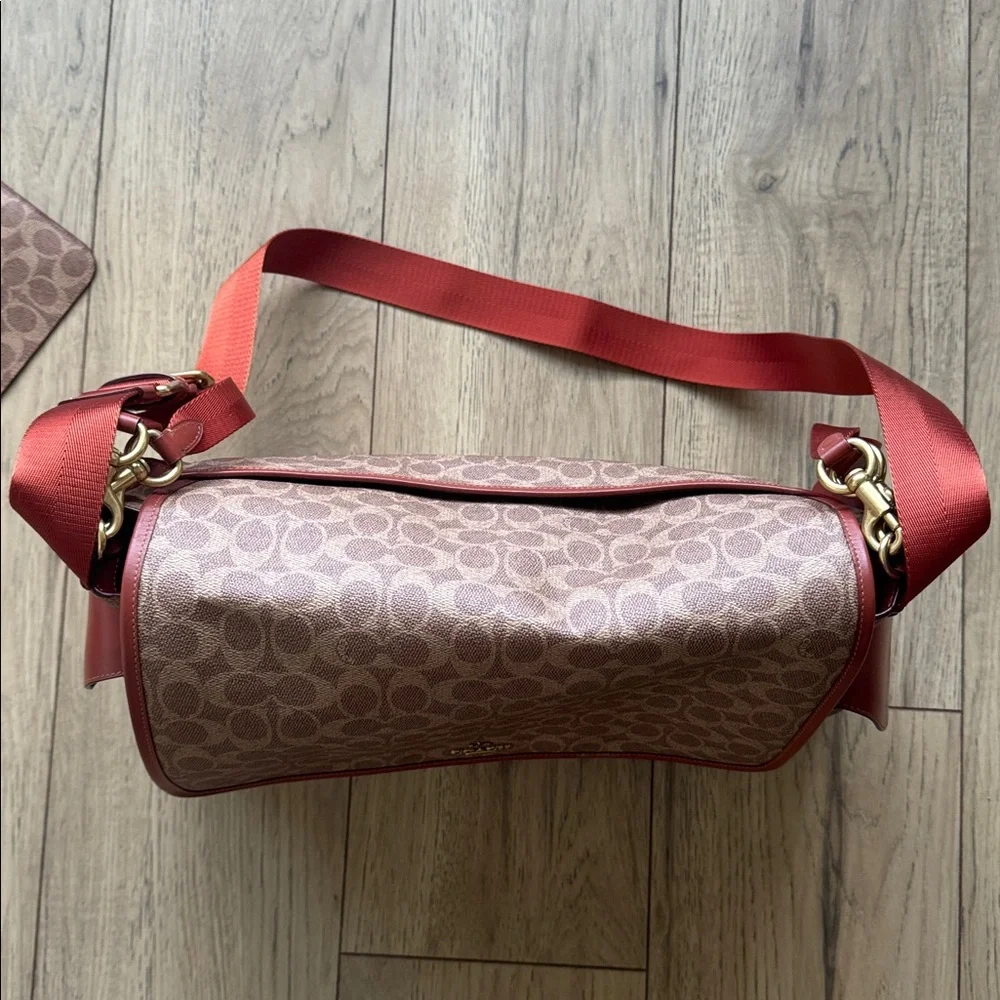 Coach Baby Messenger Bag Signature Canvas C Design Brown Tan With Zipper Pouch